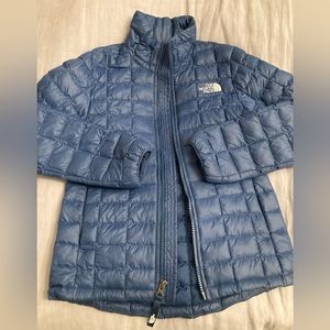 Girls North face puffer jacket
